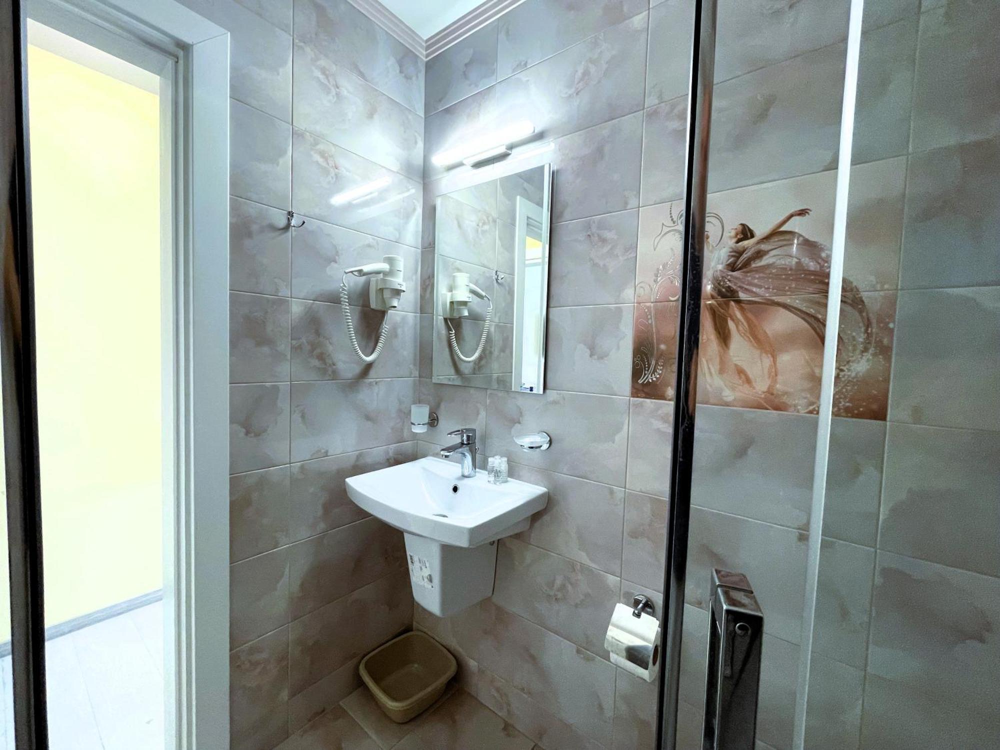 Apart-Hotel Panorama Sea Lux Primorsko Exterior photo