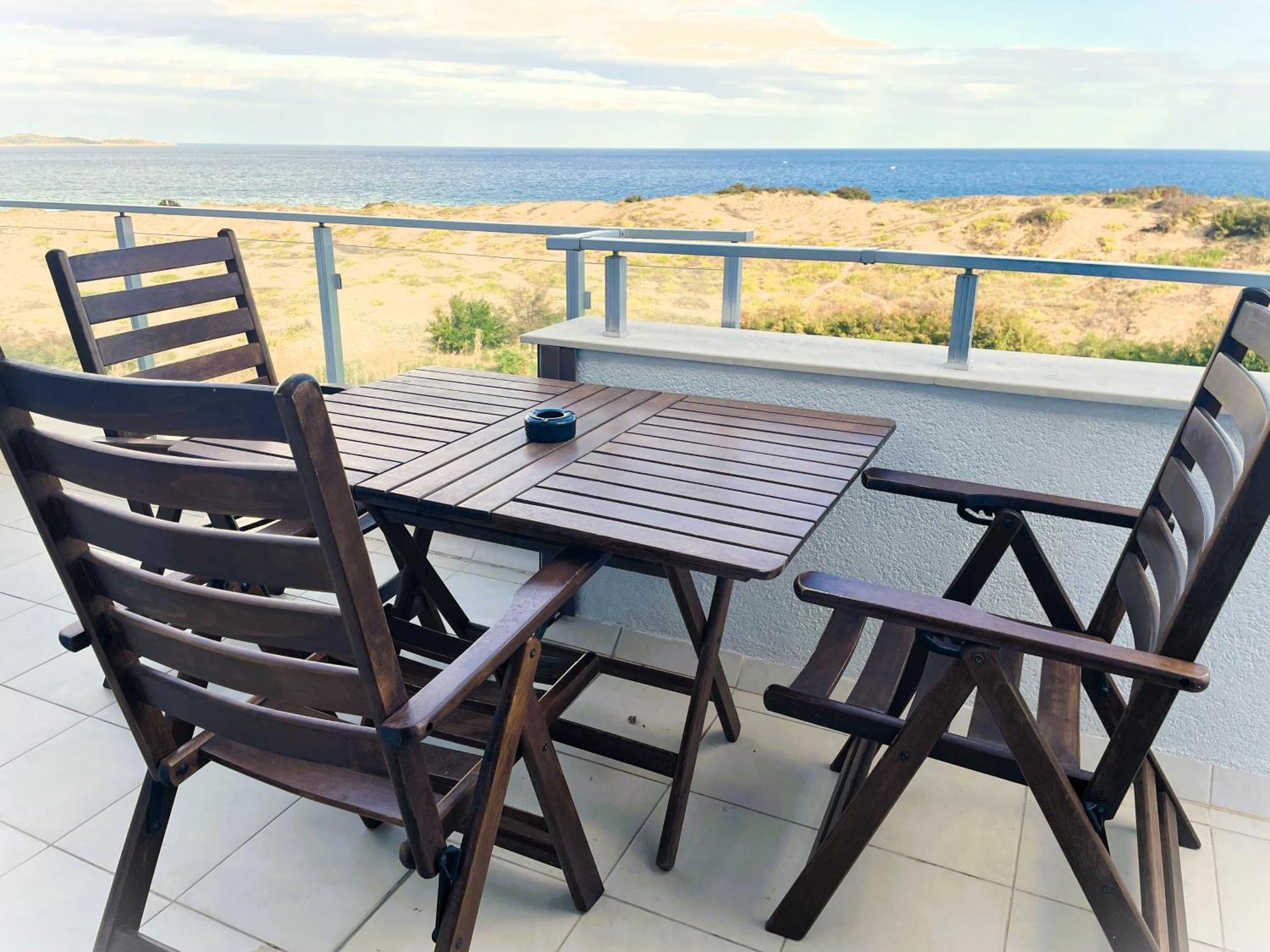 Apart-Hotel Panorama Sea Lux Primorsko Exterior photo